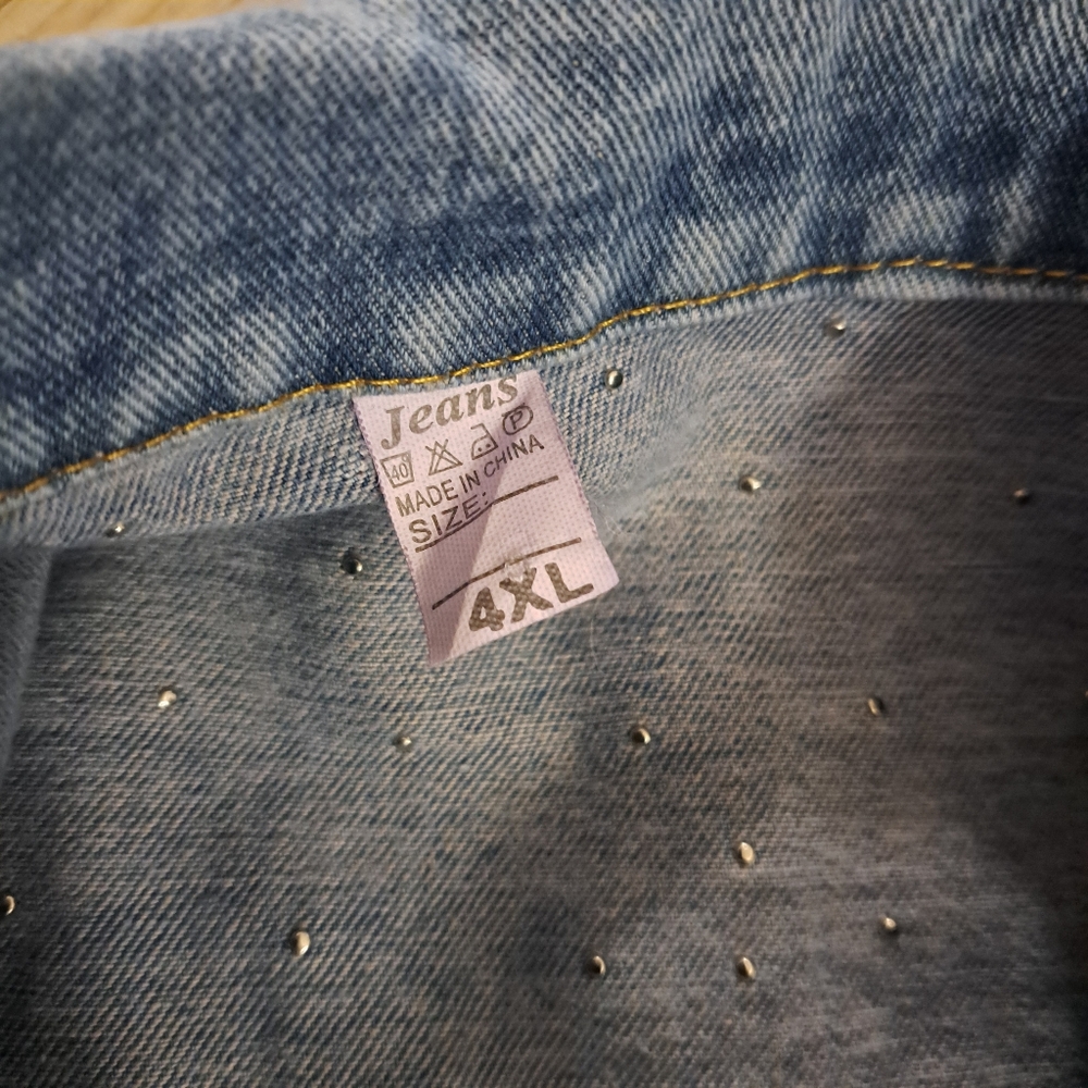 Blue Denim Jacket White Pearl Studs Women's Jacket NWOT - Picture 9 of 12